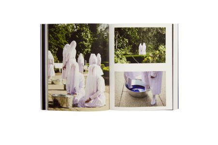 I am a Ghost in My Own House