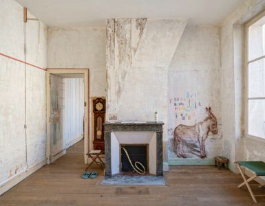 Une Chambre en Ville