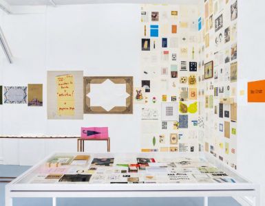 Une Chambre en Ville