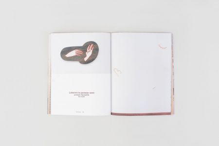 Écoute, la croûte se fend