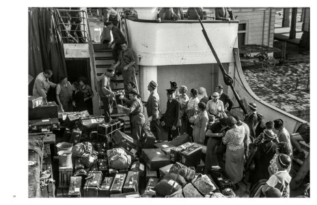 The Family of Migrants