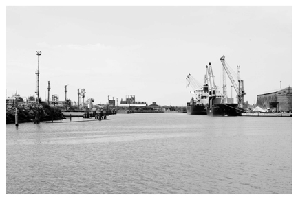 Aesthetics and Politics of Logistics