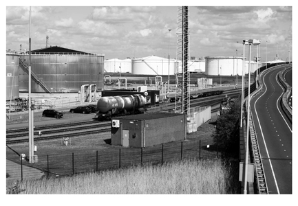 Aesthetics and Politics of Logistics