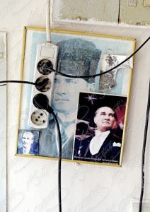 Mine Dal - Everybody\'s Atatürk