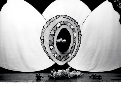 Belles ! Belles ! Belles !